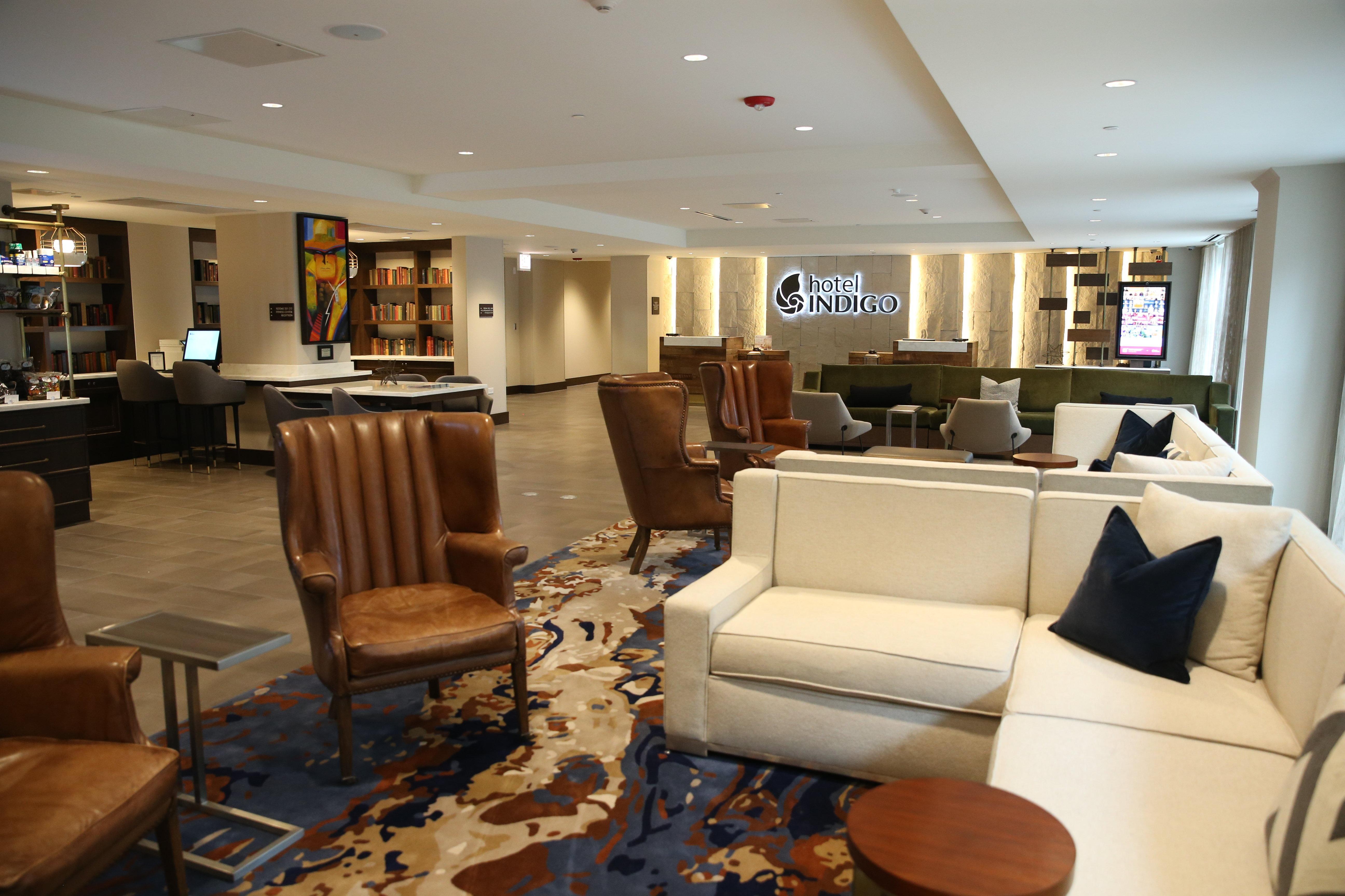 Hotel Indigo Naperville Riverwalk By Ihg Bagian luar foto