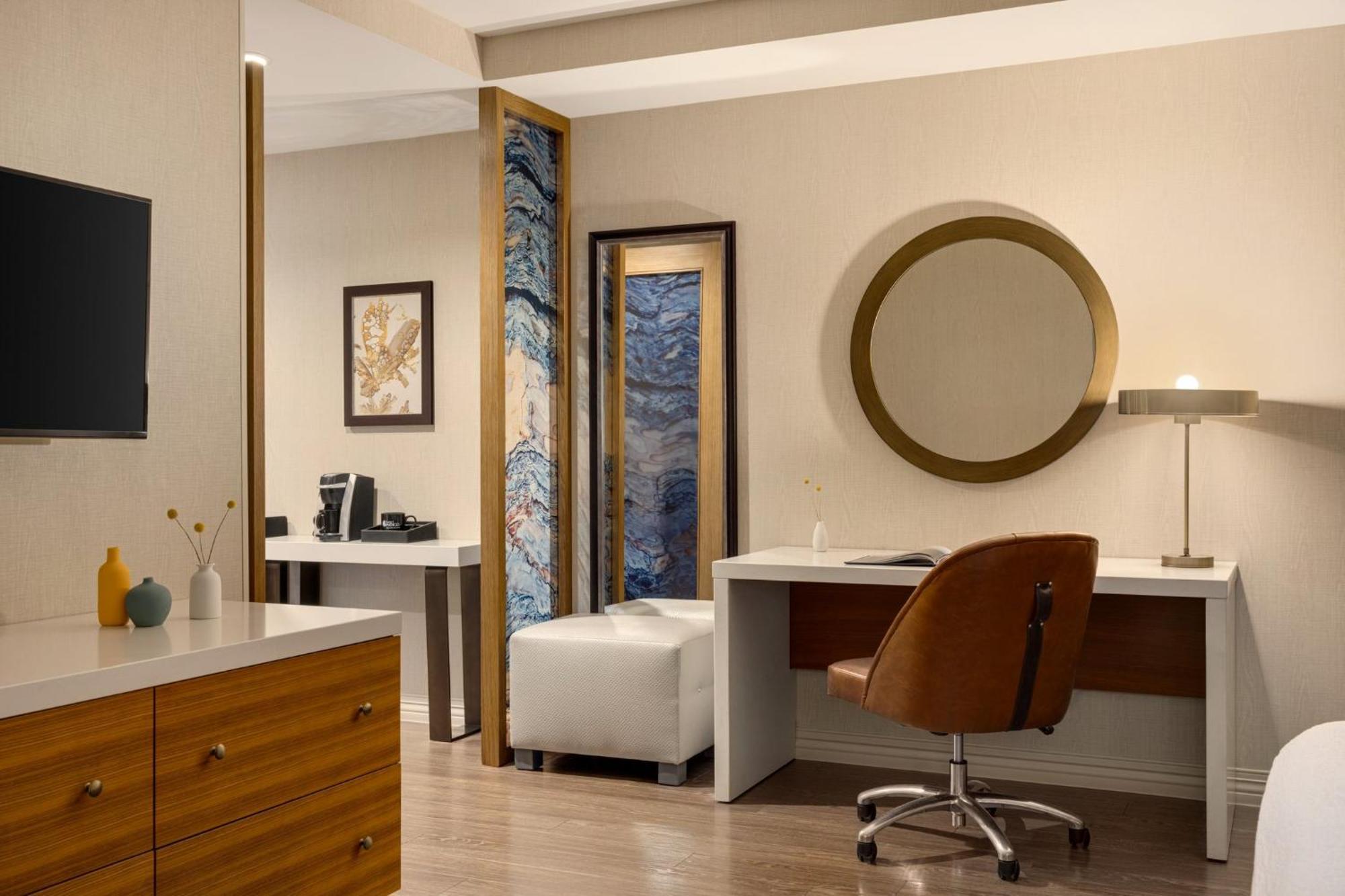 Hotel Indigo Naperville Riverwalk By Ihg Bagian luar foto