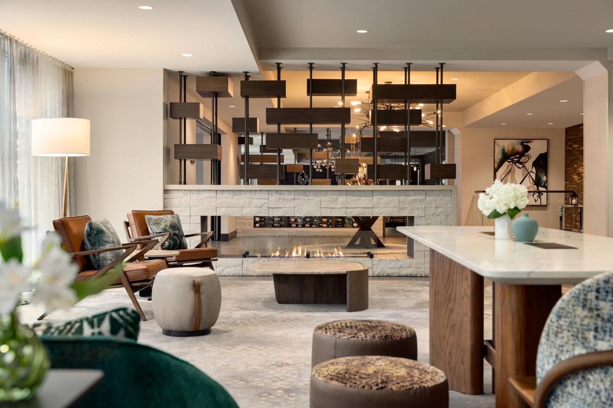 Hotel Indigo Naperville Riverwalk By Ihg Bagian luar foto
