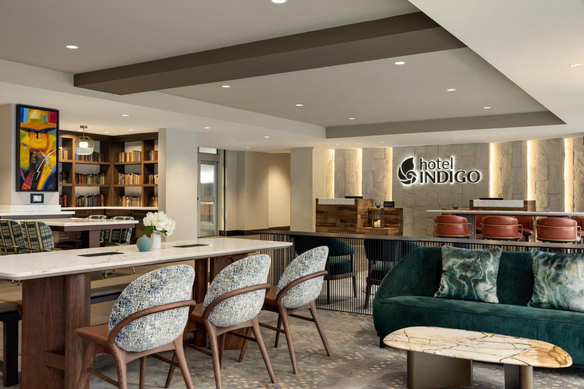 Hotel Indigo Naperville Riverwalk By Ihg Bagian luar foto
