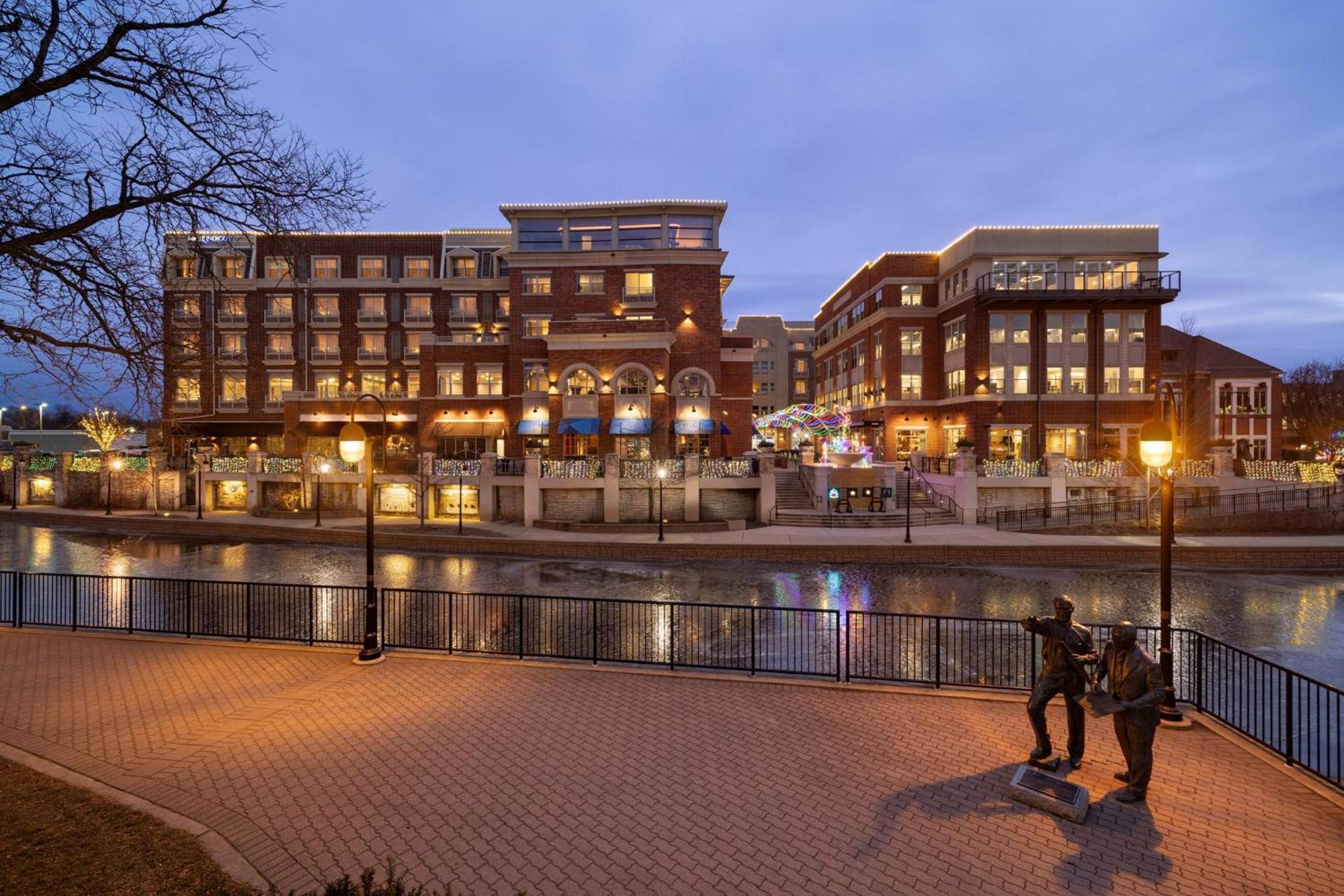 Hotel Indigo Naperville Riverwalk By Ihg Bagian luar foto