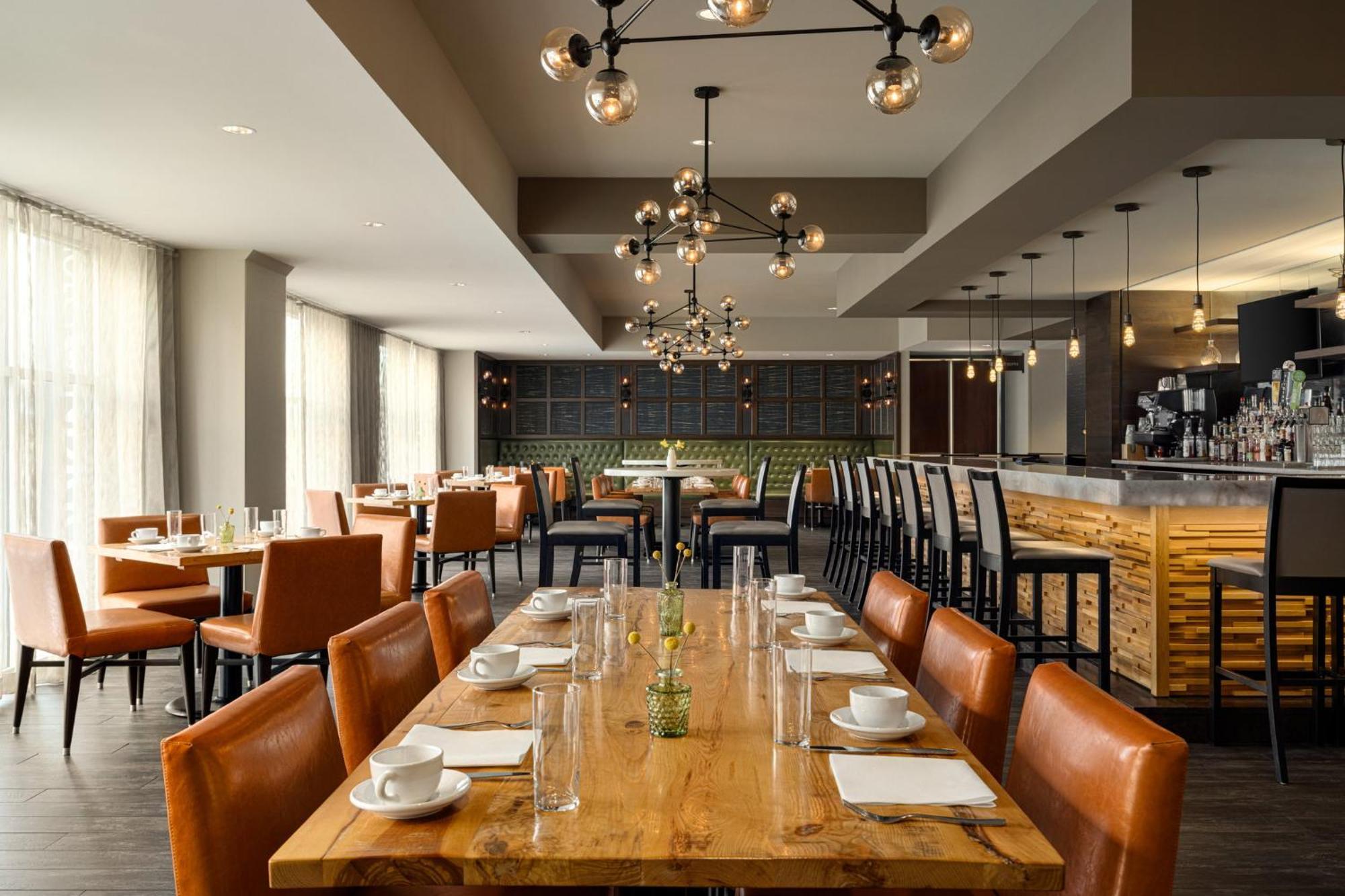 Hotel Indigo Naperville Riverwalk By Ihg Bagian luar foto
